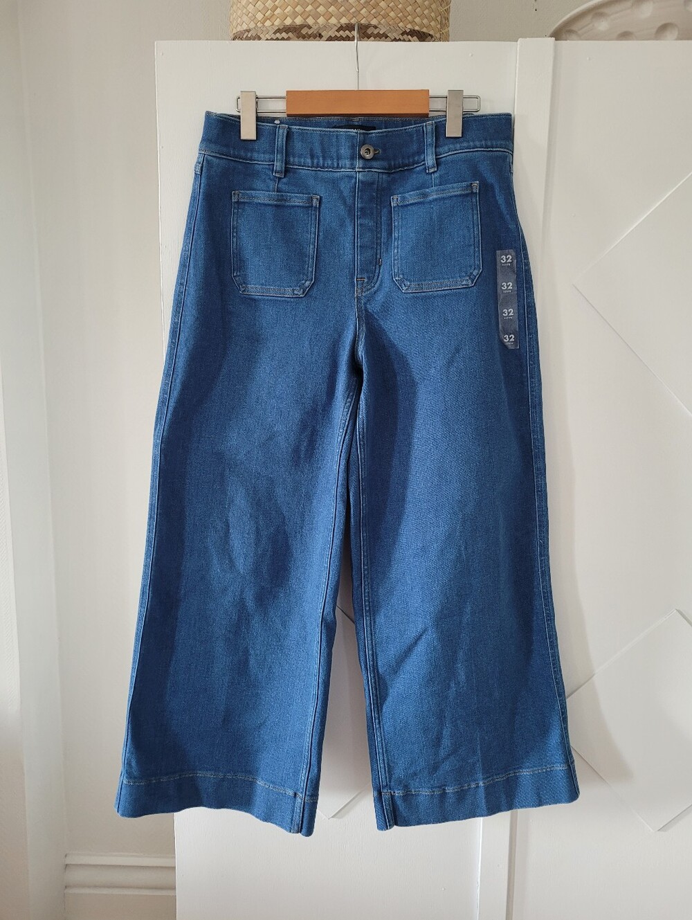 SPANX WIDE LEG CROP ANKLE JEANS 32 (L)